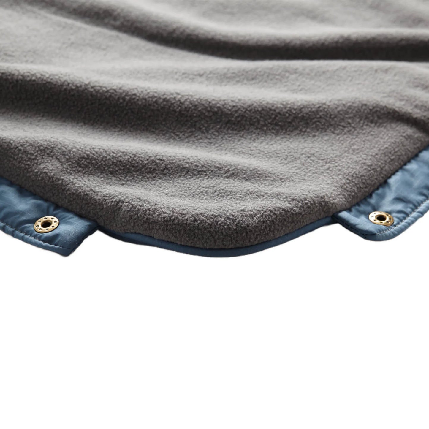 VOITED x VICKYWOOD Fleece Decke MOUNTAIN BLUE